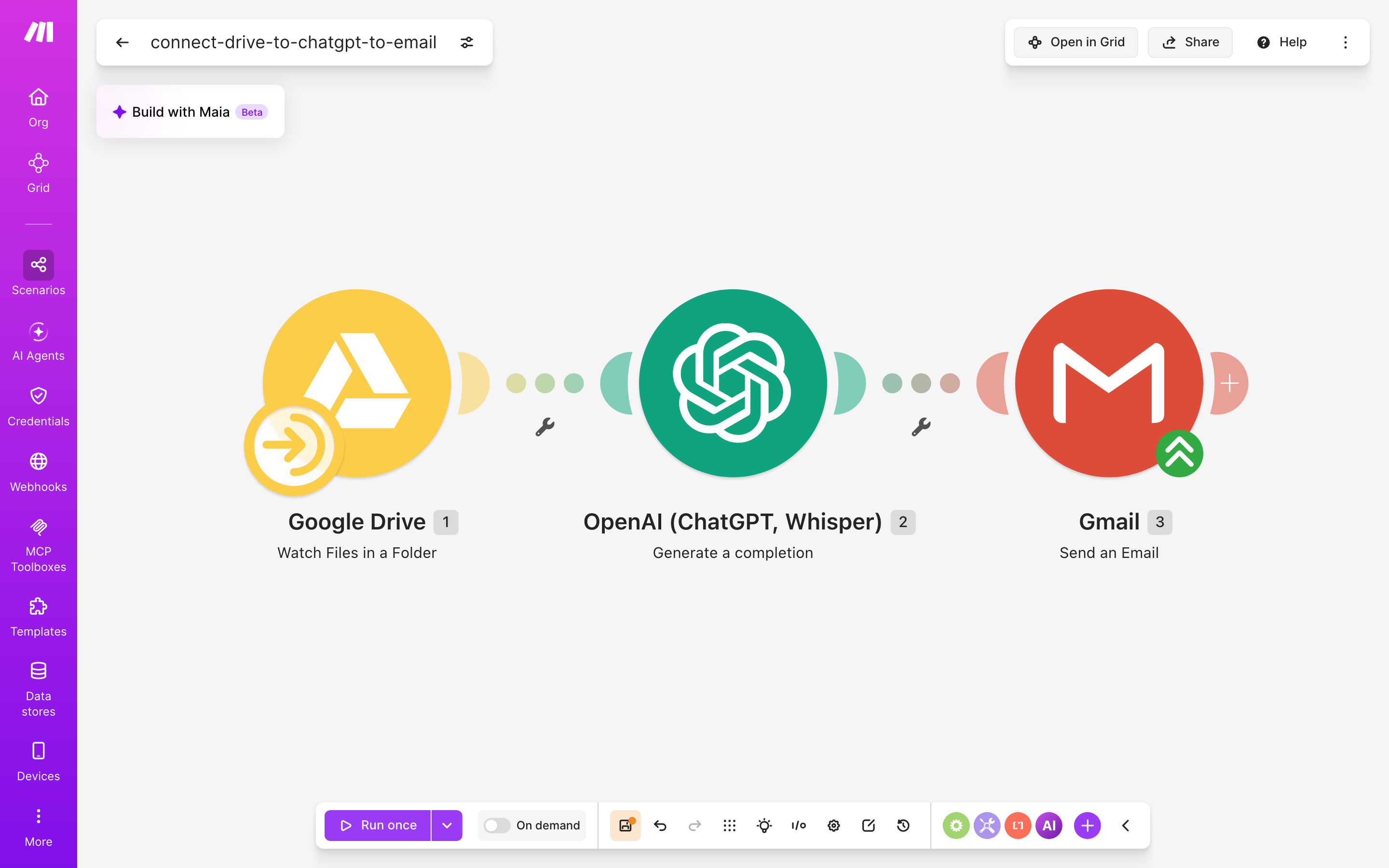 עורך התרחיש — Google Drive (Watch Files in a Folder) → ChatGPT (Generate a completion) → Gmail (Send an Email)